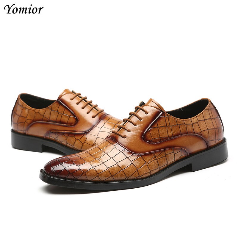 Yomior New Italian Style Men Dress Shoes Fashion Formal Leather Loafers Japan Business Oxfords Work Wedding Brogue Shoe Big Size