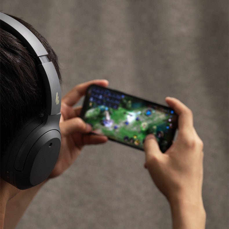 Over-ear Bluetooth Wireless Active Noise Cancelling Headphones