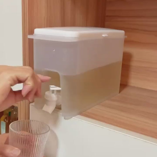 1pc Plastic Beverage Dispenser With Spigot 1 Gallon 35 Liters Container Cold Kettle With Faucet In Refrigerator Fruit Teapot Lemonade Bottle